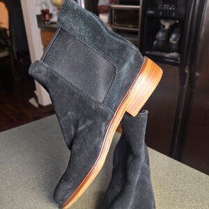 Clarks Clarkdale Arlo Black Suede Ankle Boot- Women's Size 9- New